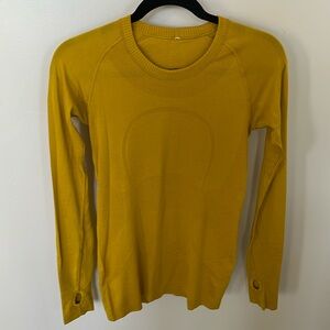 lululemon swiftly tech long sleeve top size 6